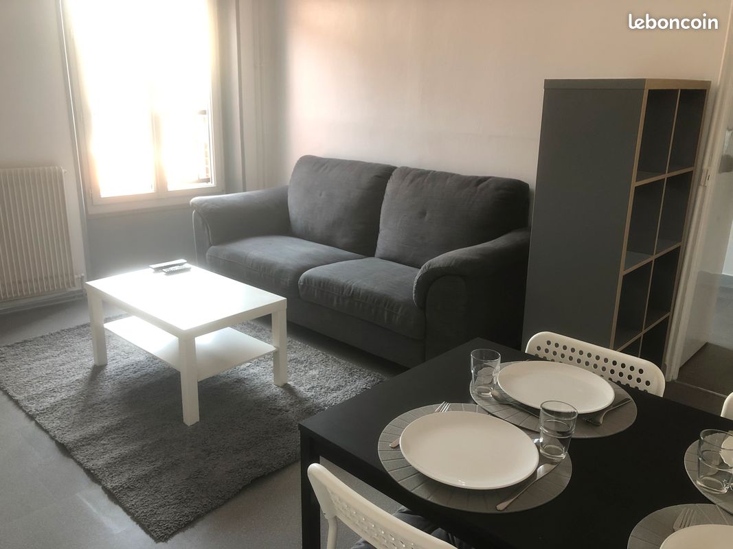 Immeuble 6 pièces 137 m² · à Brou · 137 m² · 220 000 €