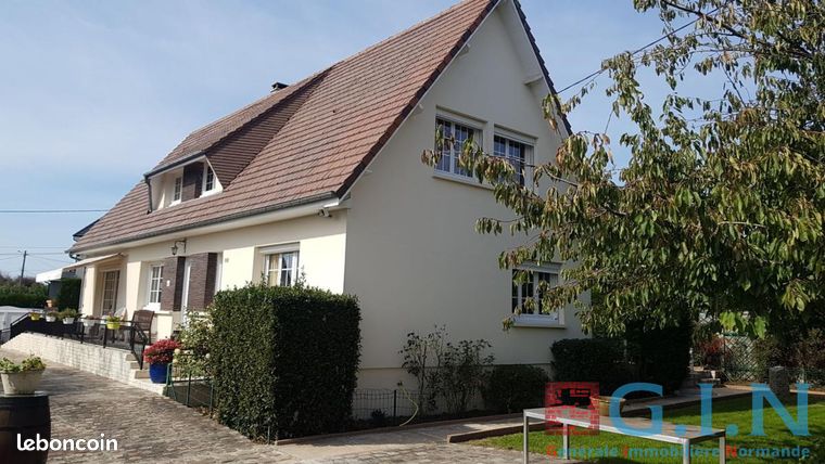 Maison 7 pièces 170 m²