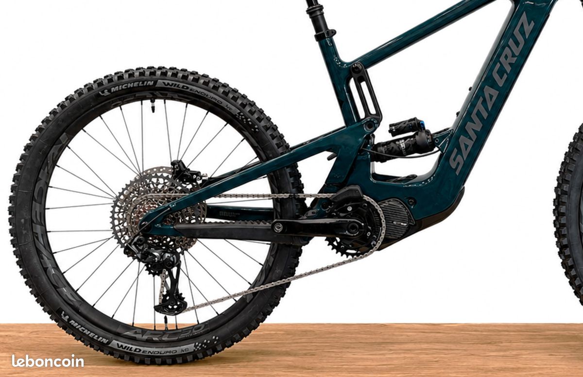 🚵 VTTAE Enduro Occasion/Reconditionné Santa Cruz Bullit Carbon CC 630Wh Taille L | ekstere - Lyon (image 5)