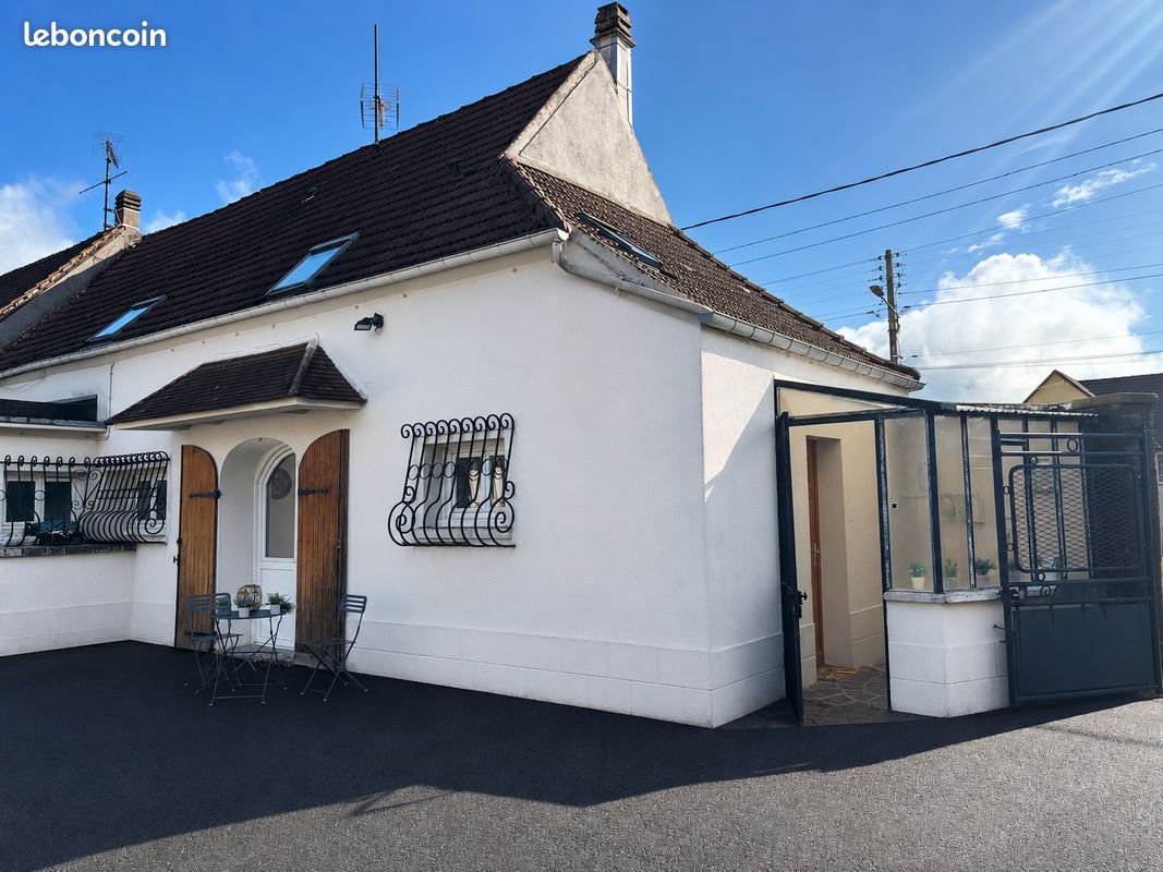 Maison 5 pièces 96 m² · à Noailles · 96 m² · 154 000 €