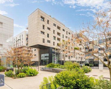 Appartement 298 000 € - 43 m²