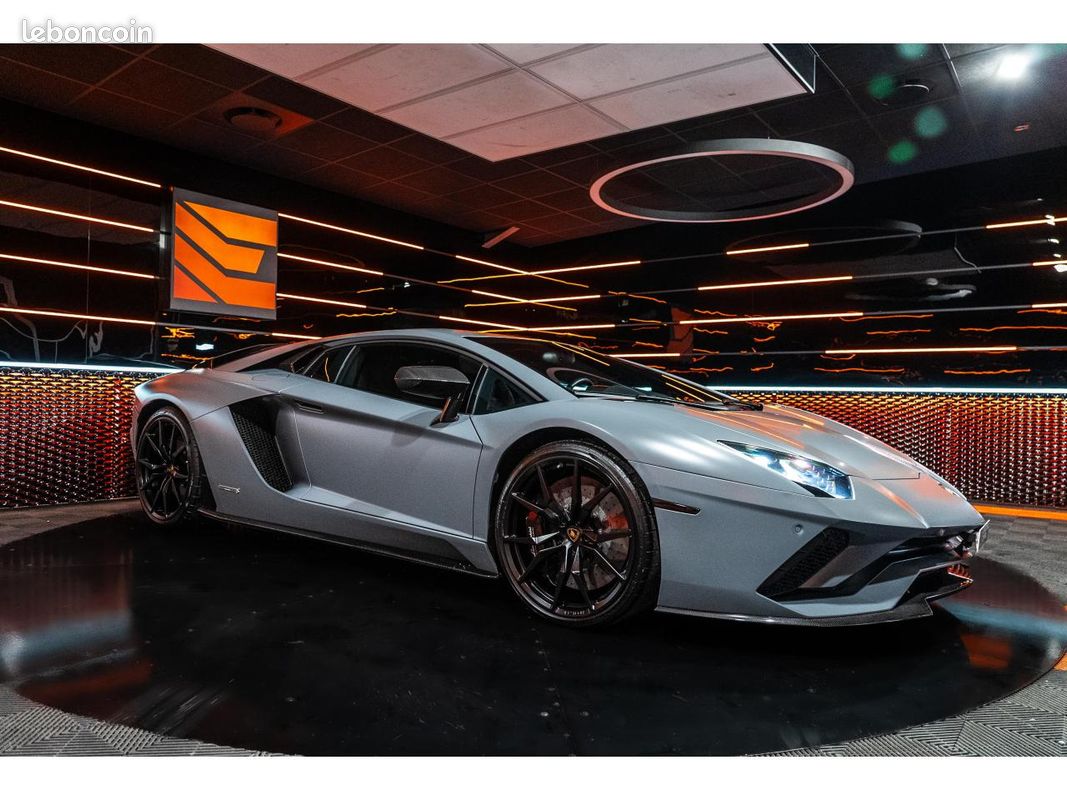LAMBORGHINI AVENTADOR S 6.5l V12 740 S (image 8)