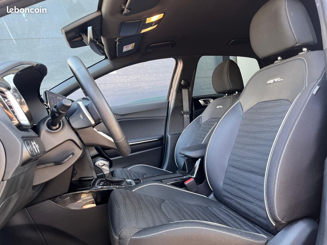 Kia Ceed 1.5 T-GDI 140 GT Line DCT7 (image 8)