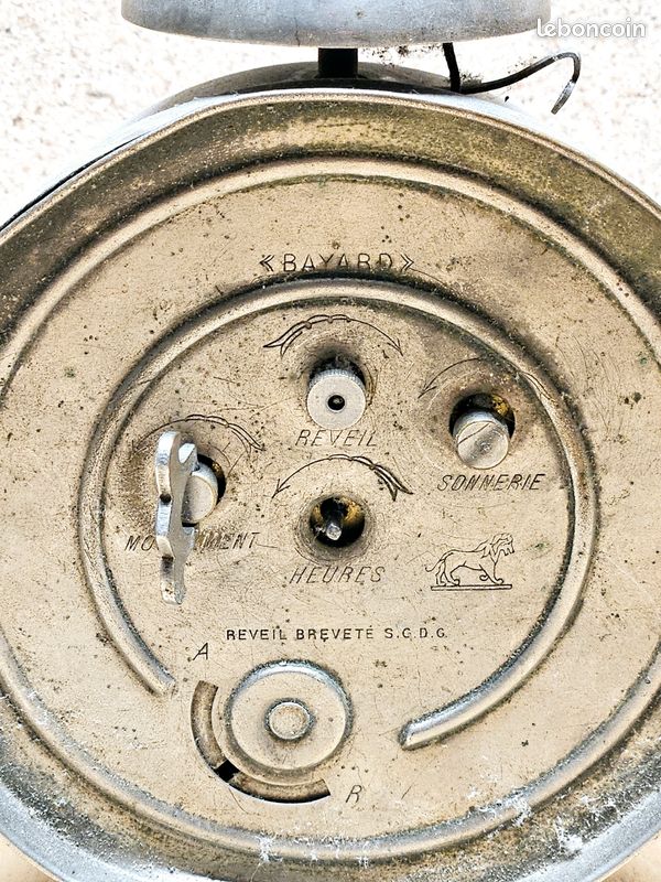 Ressort Pour Mouvement De Réveil Ancien Bayard - Pièce D'horlogerie Neuve