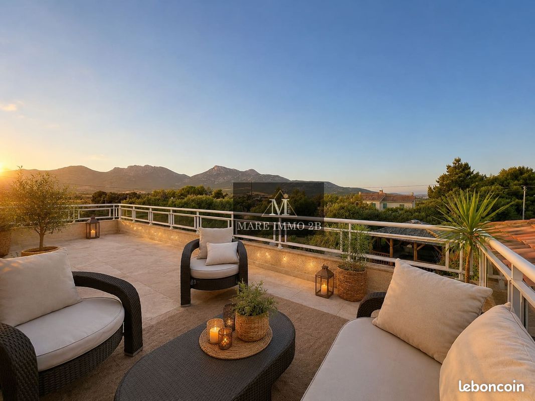 Maison 5 pièces 160 m² · à Calvi · 160 m² · 1 030 000 €