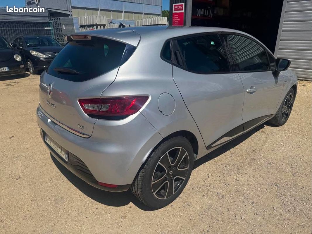 RENAULT CLIO IV 0.9 TCe 90 – ESSENCE – 2015 – 103 000 KM – 7 990 (image 3)