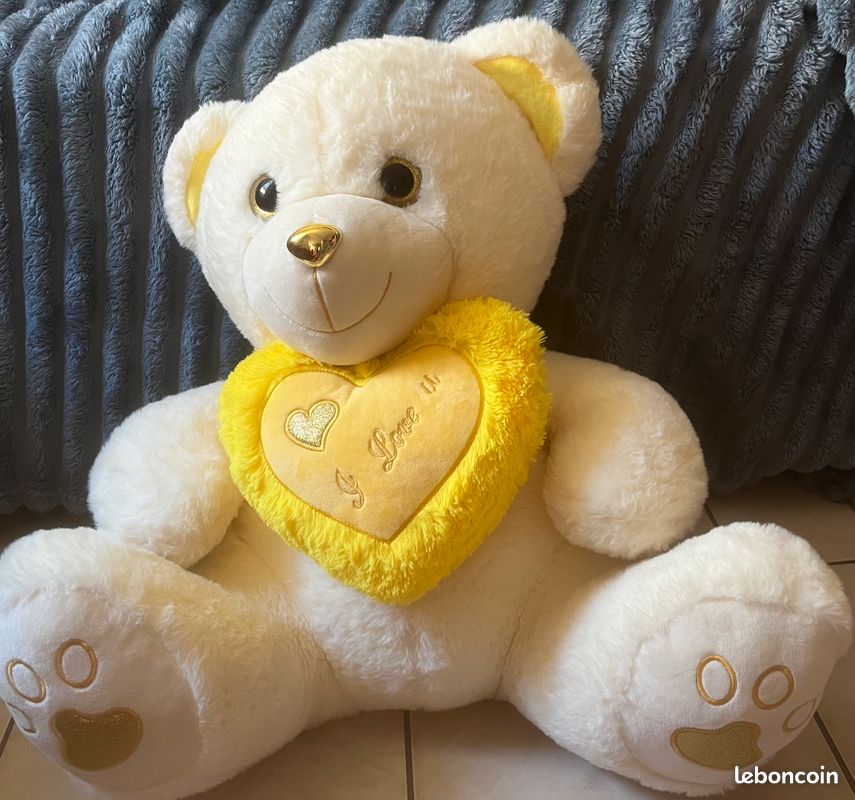 Vend 2 ours en peluche moelleux geantS touts Neufs (image 8)