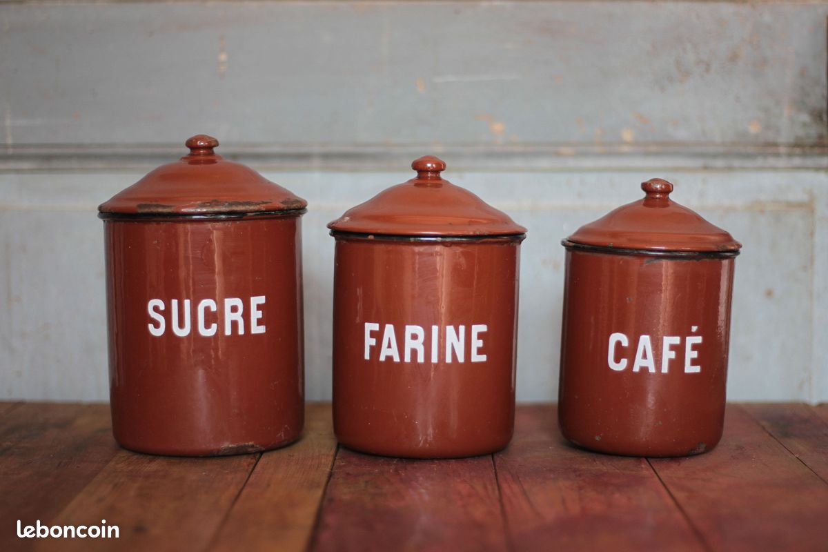 POT À EPICE EMAILLÉ, 4 anciens pots à épices, chicorée, St SERVAIS BELGIQUE EUR 118,00 - FR