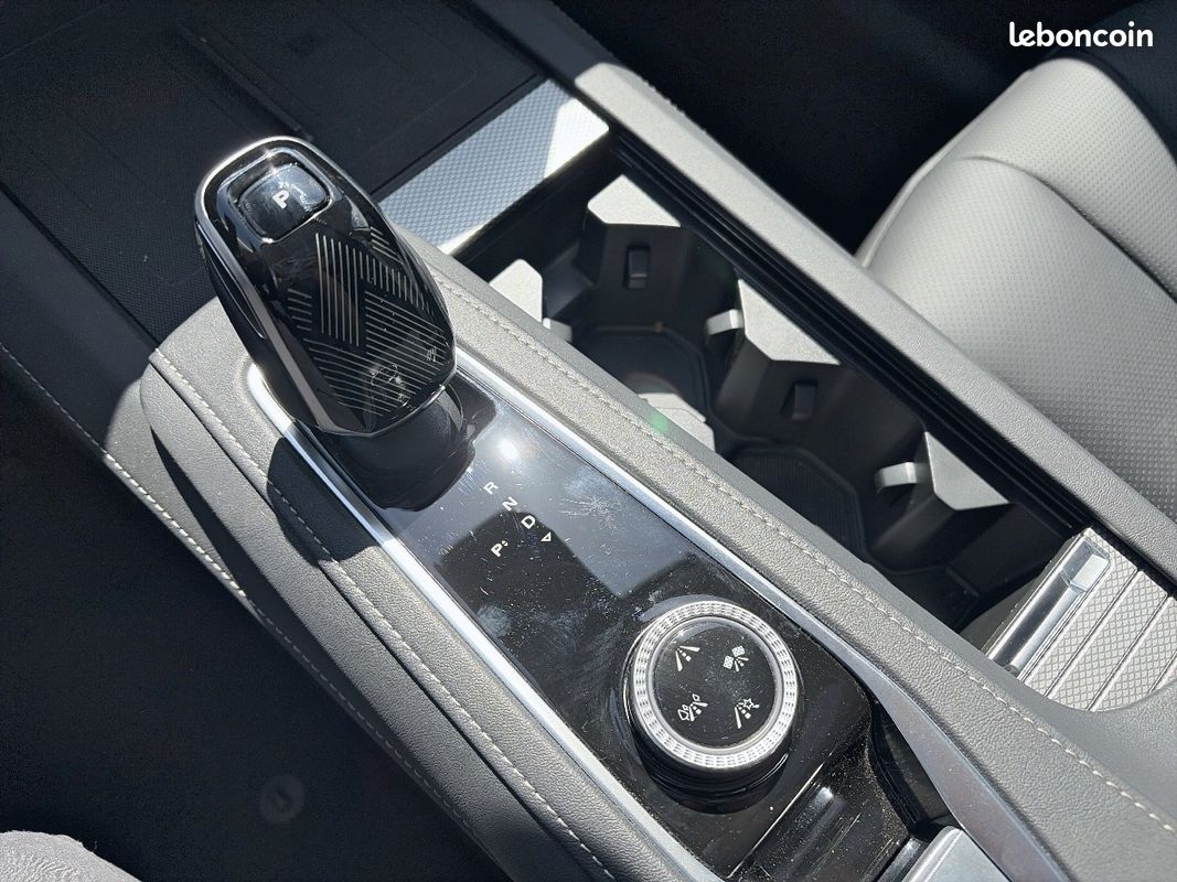 MG MGS9 PHEV Premium (image 15)