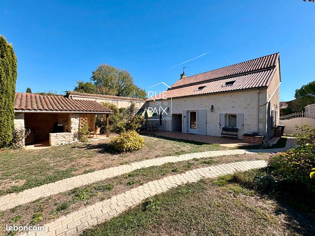 Propriété 5 pièces 163 m²