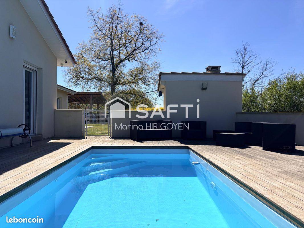 Maison 6 pièces 123 m² · à Créon · 123 m² · 430 000 €