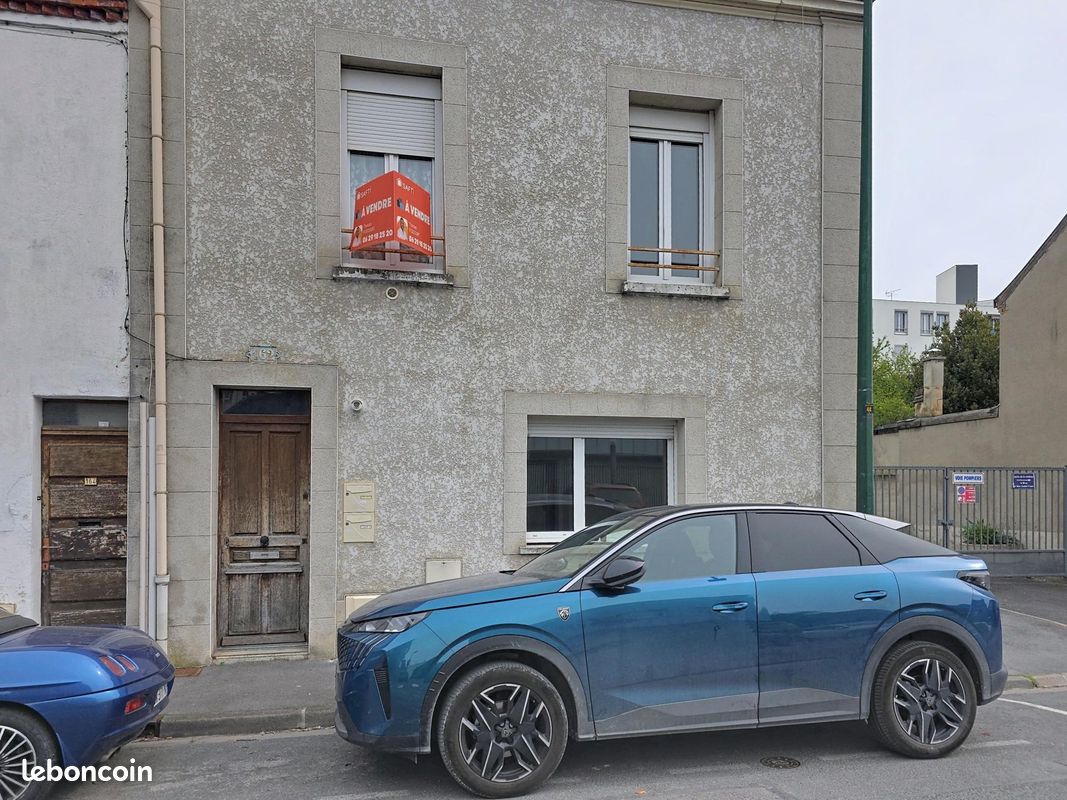 Local commercial 120 m² · à Reims · 120 m² · 250 000 €