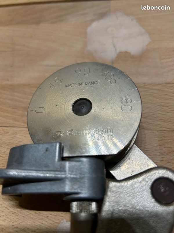 Pince à cintrer FACOM à main (image 2)