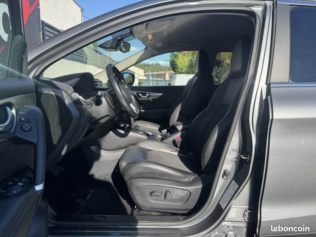 Nissan qashqai 2 1.2 dig-t 115 acenta xtronic 2017 (image 8)