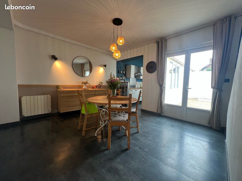 Maison 5 pièces 100 m² · à Raismes · 100 m² · 126 000 €
