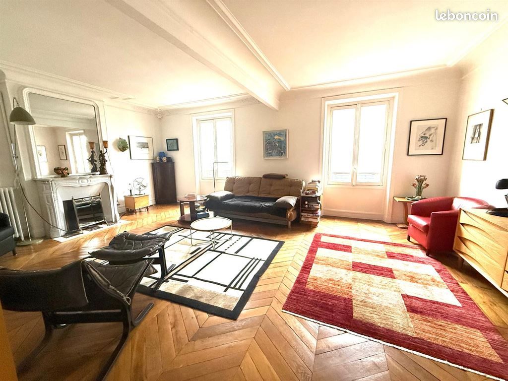 Appartement 3 pièces 77 m² · à Paris · 77 m² · 675 000 €