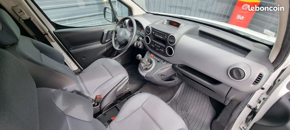 CITROËN BERLINGO 1.6 BlueHDI 100cv GIRAFON (image 4)