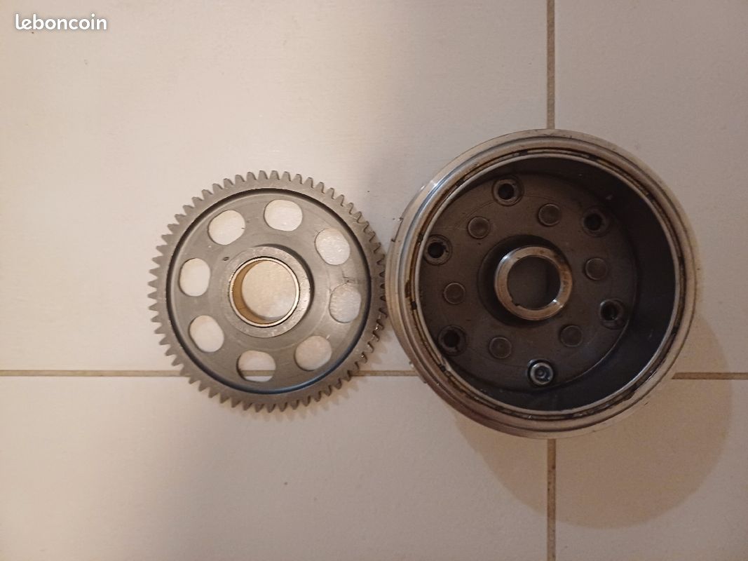 Roue Libre De Démarreur Pour Suzuki GS 550 1979 - Pièce D'occasion Fonctionnelle