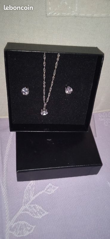 Parure fantaisie neuf (image 1)