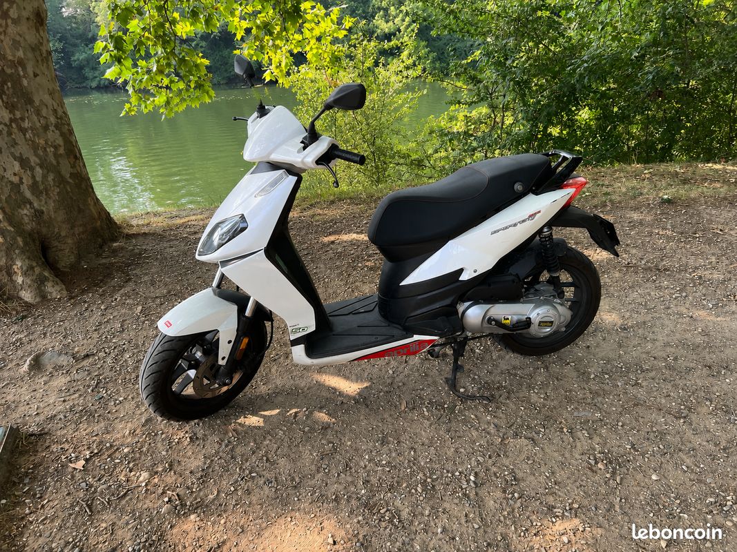 Aprilia sport city50 (image 1)