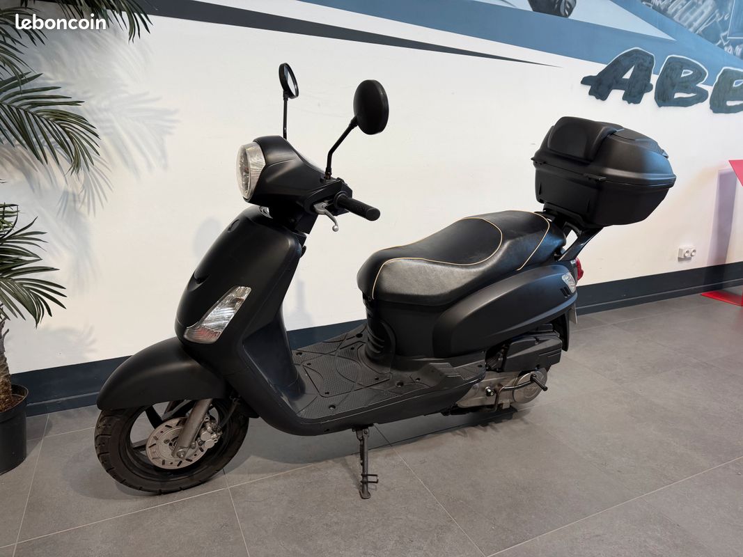Sym 125 fiddle 2014 8000 klms (image 5)