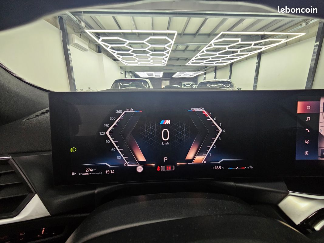 BMW 420i cabriolet M Sport / feux laser / ecrans full curvate display / siege chauffant / chauffage de nuque / régulateur auto adaptatif / feux auto / essuie-glace auto / volant chauffant / hayon ... (image 18)