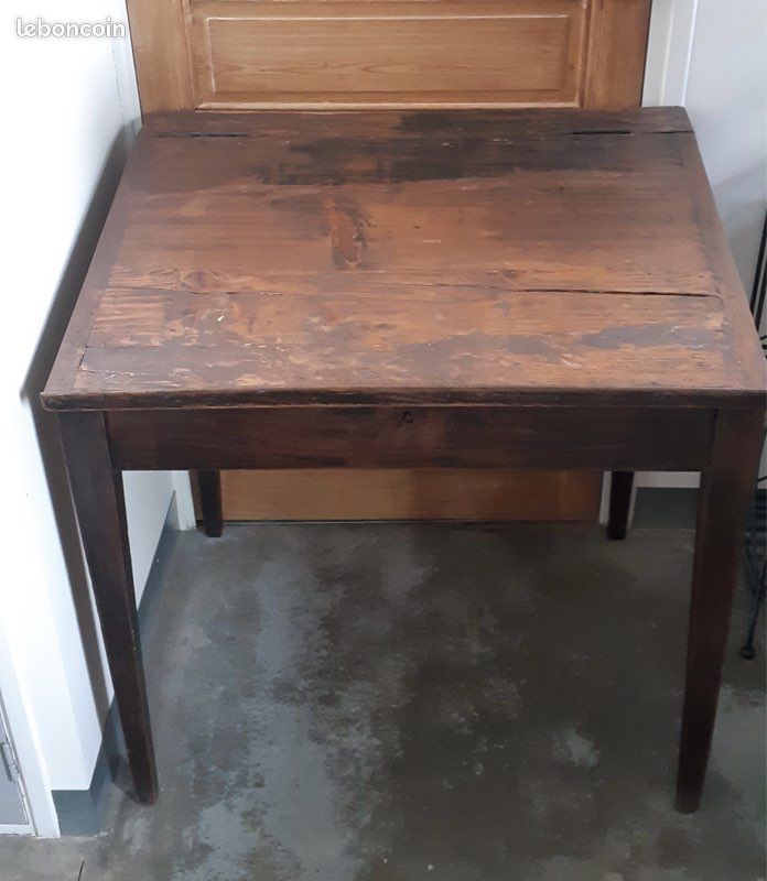 Bureau ancien / pupitre (image 1)