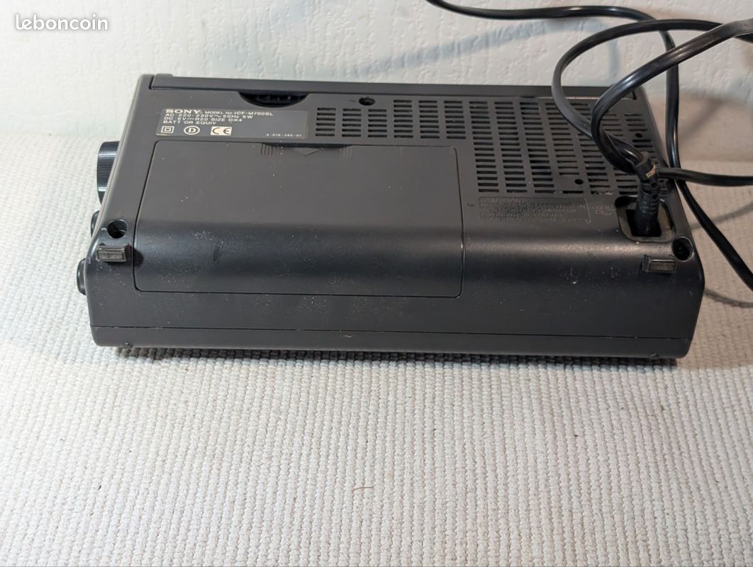 SONY ICF - 7600 WELTEMPFÄNGER 7 Band Receiver Vintage (D'occasion) à
