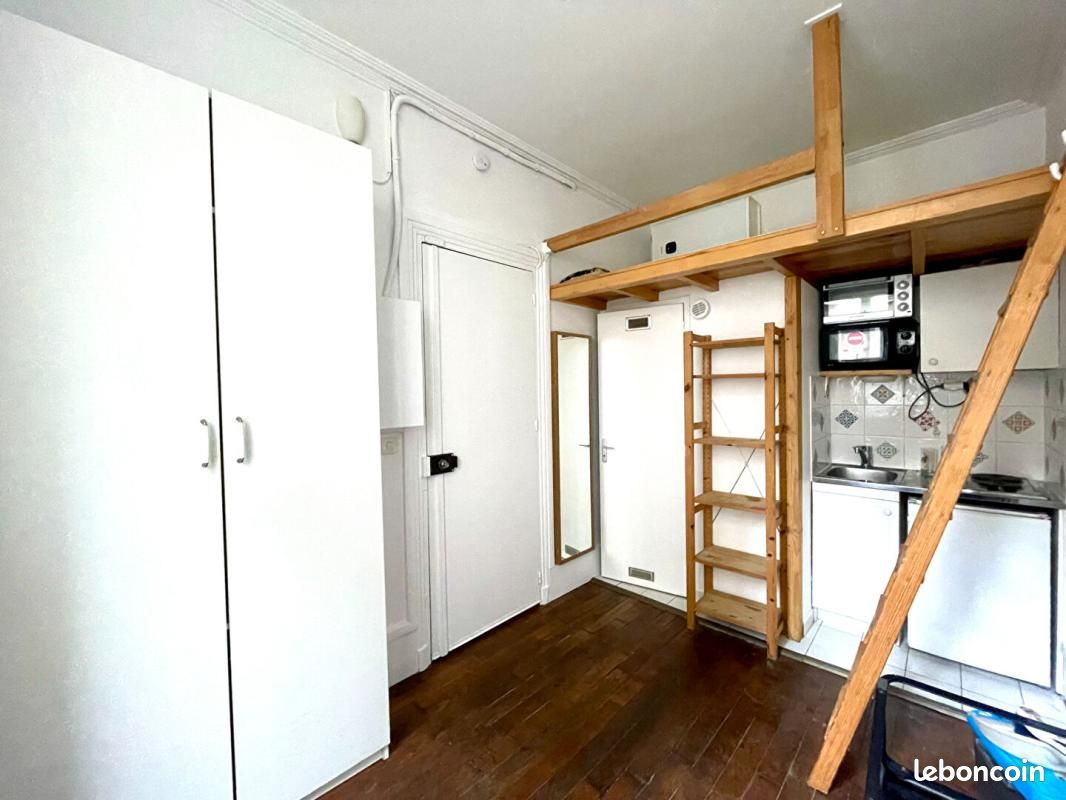 Appartement 1 pièce 9 m² · à Paris · 9 m² · 425 €/mois
