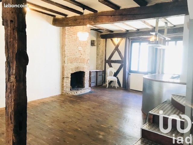 Appartement 3 pièces 86 m² · à Montluçon · 86 m² · 76 000 €