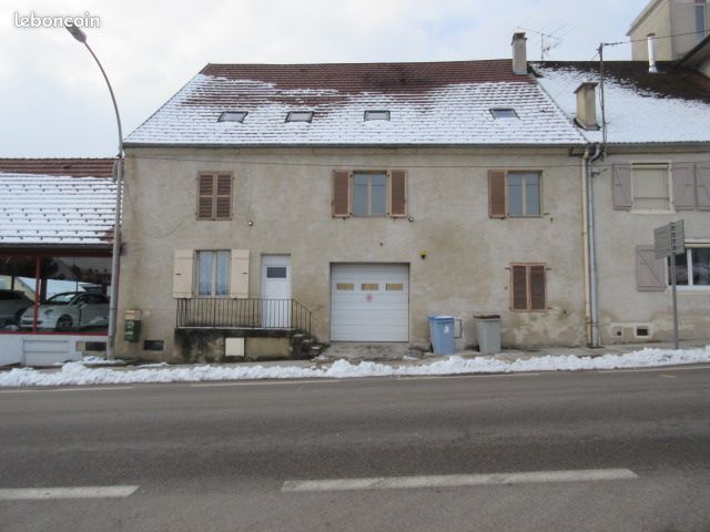 Appartement 3 pièces 70 m² · à Champagnole · 70 m² · 550 €