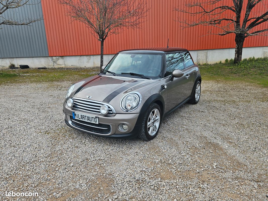 Mini Cooper D 112 CH Très Bon Etat... (image 1)