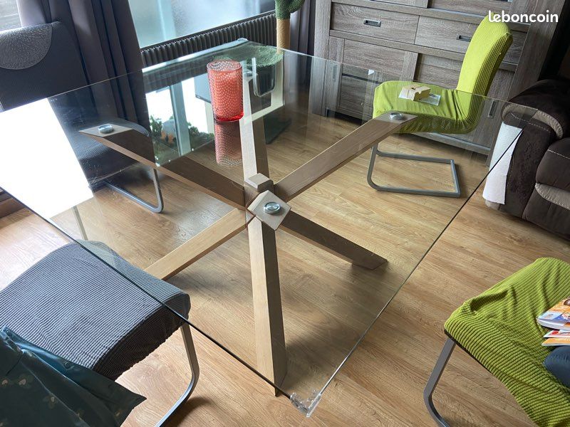 Table de salle à manger (image 1)