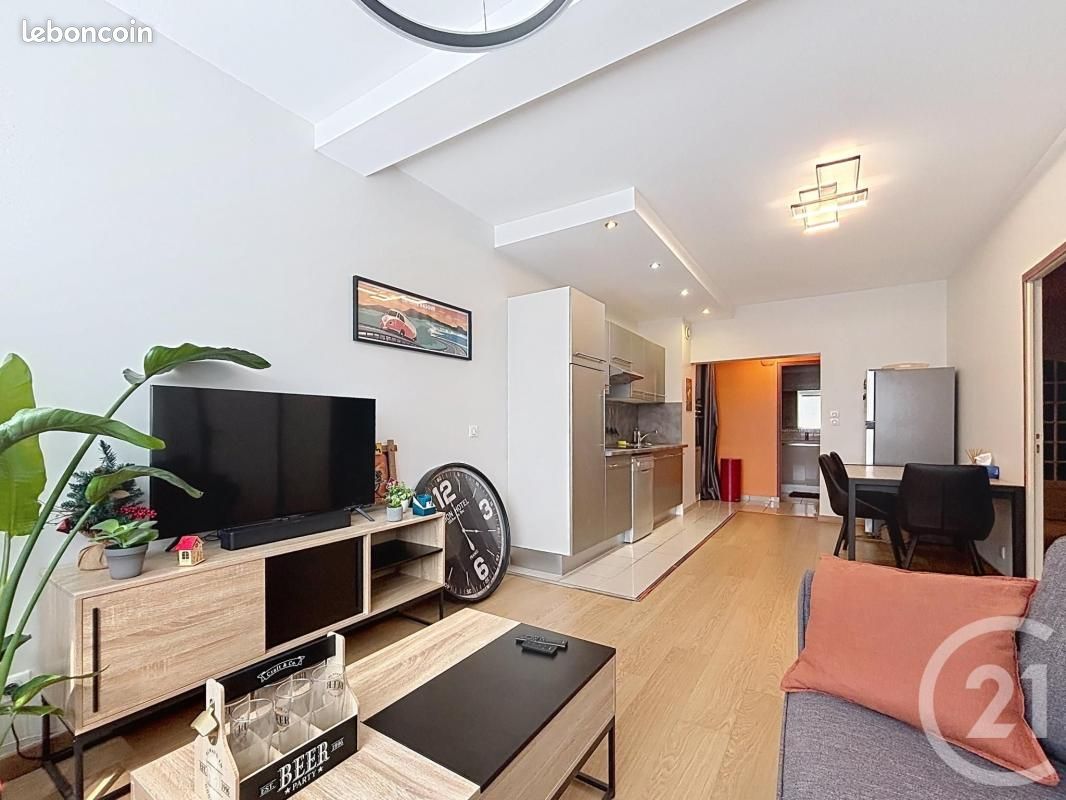 Appartement 3 pièces 56 m² · à Orléans · 56 m² · 850 €