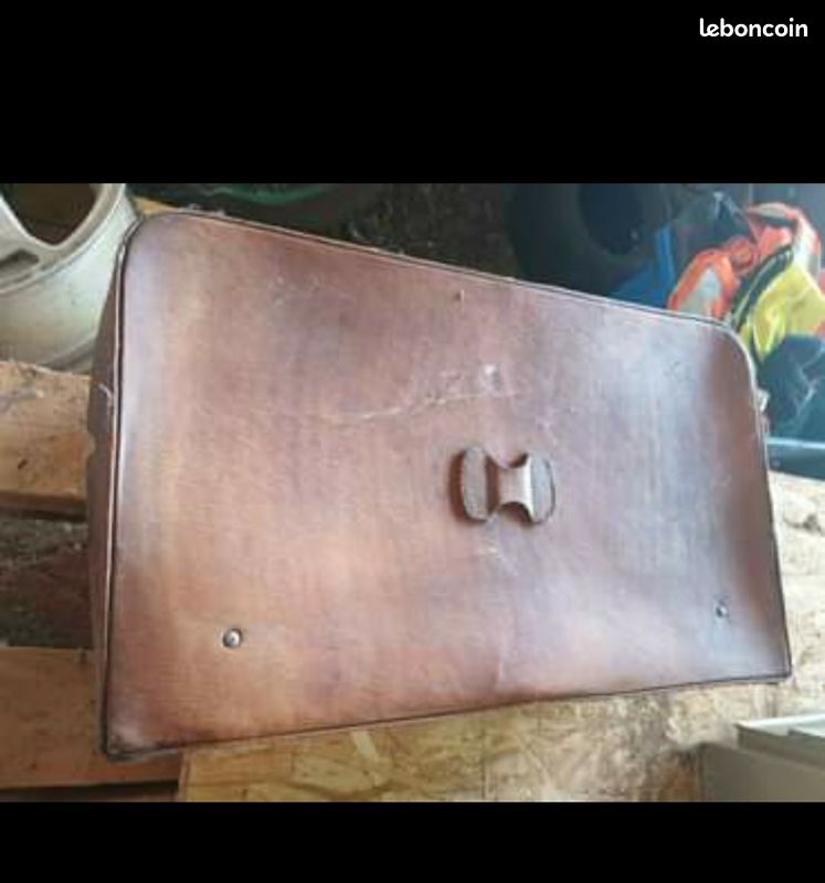 Ancienne valise (image 1)