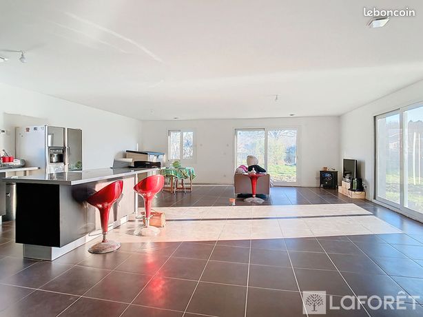 Maison 6 pièces 132 m²