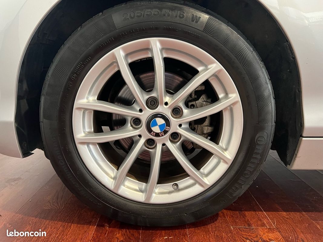 Bmw SERIE 1 (F40) 118DA 150CH BUSINESS DESIGN (image 17)