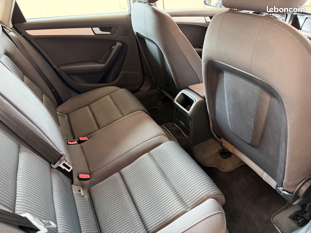 Audi a4 b8.5 2.0 tdi 143 AMBIENTE BLUETOOTH (image 8)