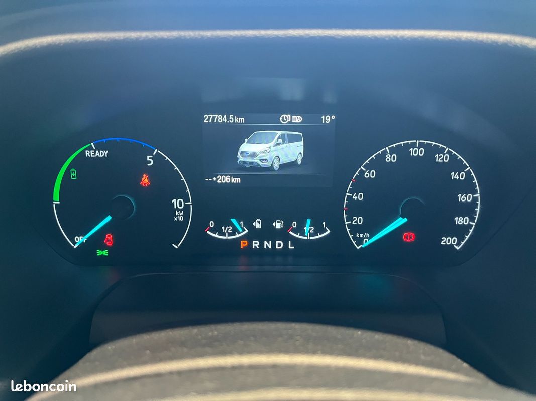 FORD TOURNEO CUSTOM 320 L1H1 1.0 EcoBoost 120 Phev Titanium (image 31)