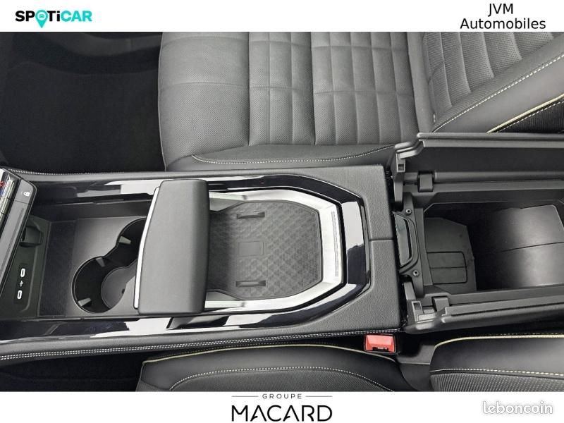 Renault Austral 1.2 E-Tech full hybrid 200ch Iconic (image 21)