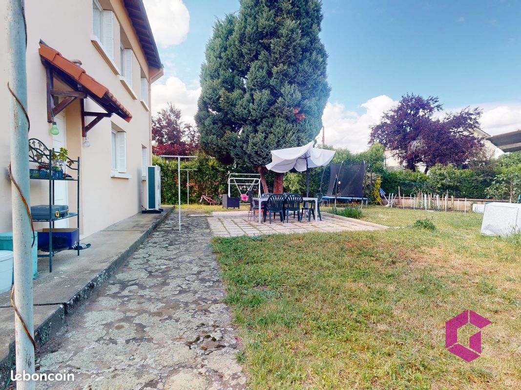 Maison 6 pièces 131 m² · à Issoire · 131 m² · 234 000 €