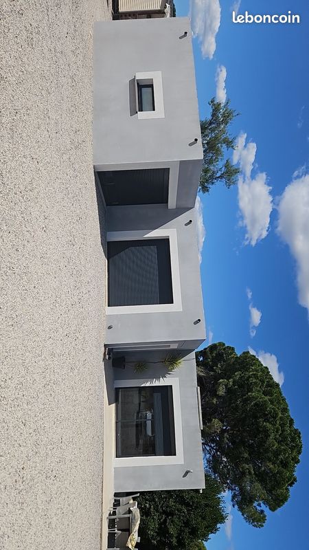 Maison 7 pièces 100 m² · à Nîmes · 100 m² · 300 000 €