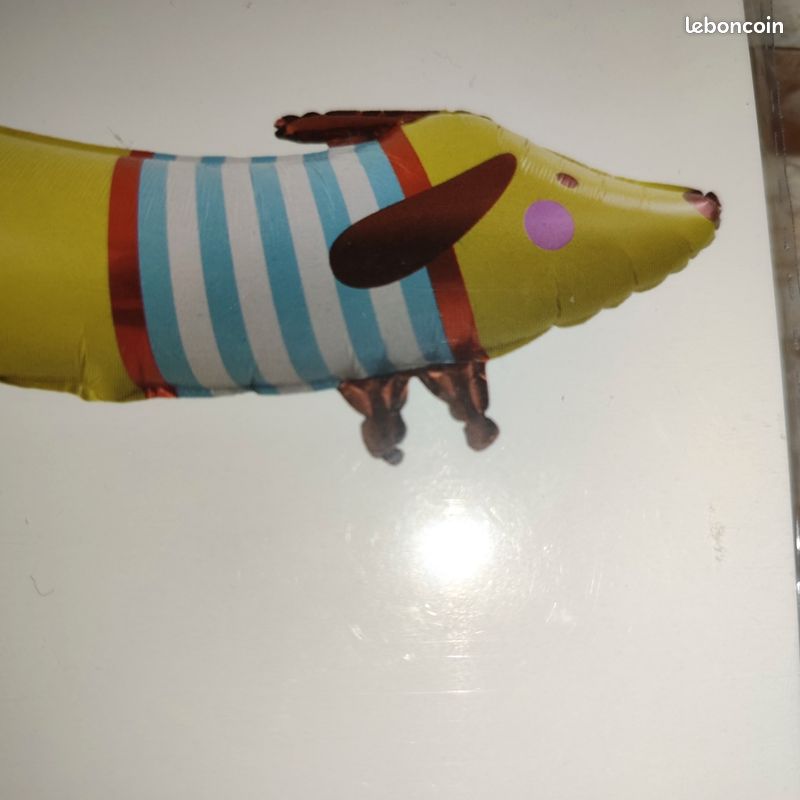 Ballon En Aluminium Teckel Debout : Décoration De Fête De Chien Avec