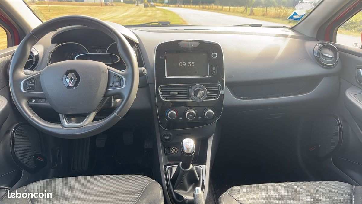Renault Clio IV 0.9 TCe 90 Zen (image 11)