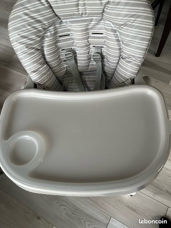 Chaise haute peg perego (image 2)