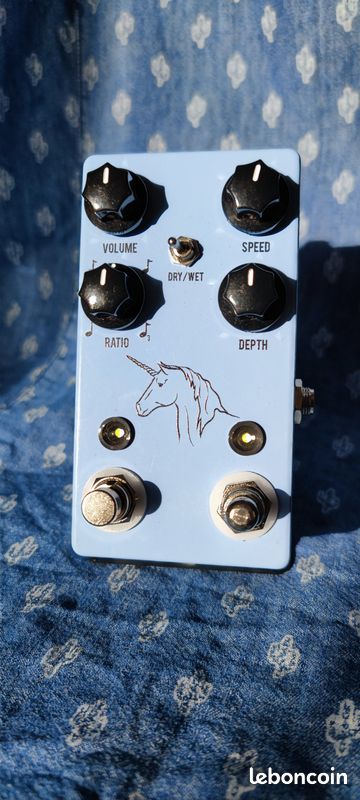 JHS Unicorn Univibe Pedale v2 (image 1)