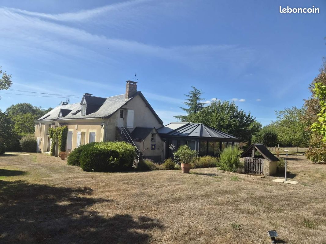 Maison 10 pièces 239 m² · à Chahaignes · 239 m² · 472 500 €