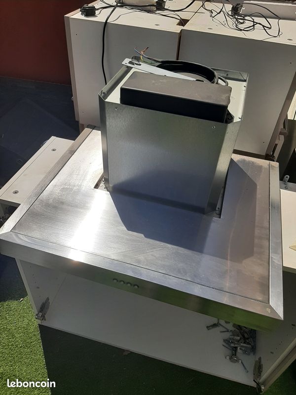 Électroménager encastrable d occasion (image 4)