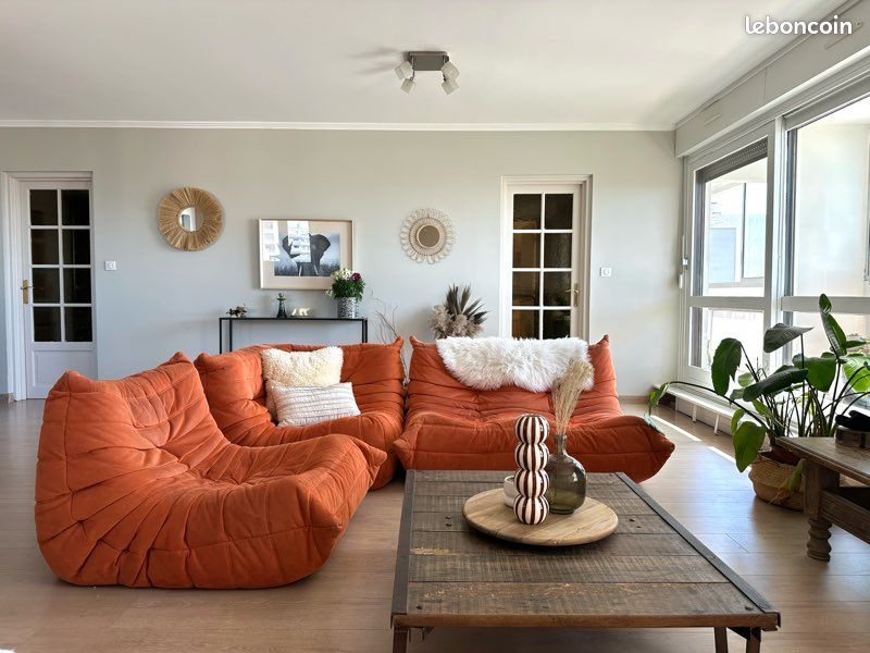 Appartement 4 pièces 114 m² · à Rillieux-la-Pape · 114 m² · 225 000 €