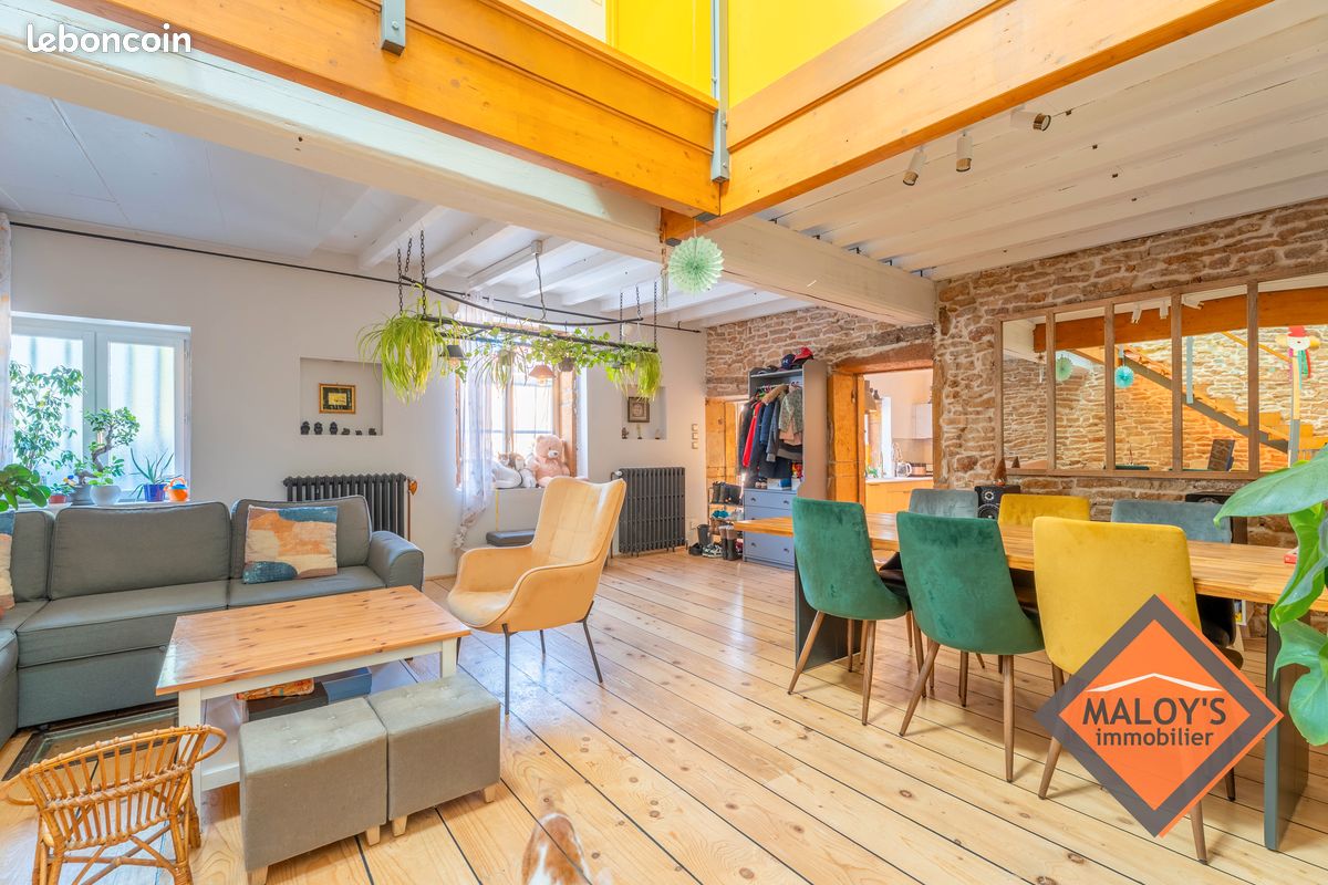 Maison 5 pièces 140 m² · à Charnay · 140 m² · 399 000 €